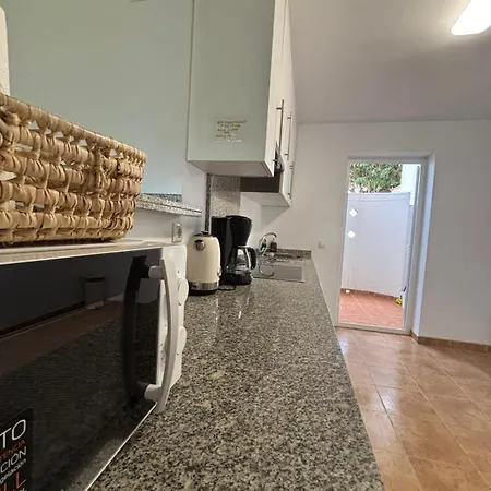 Apartment Delicate Child Friendly Ground Floor *